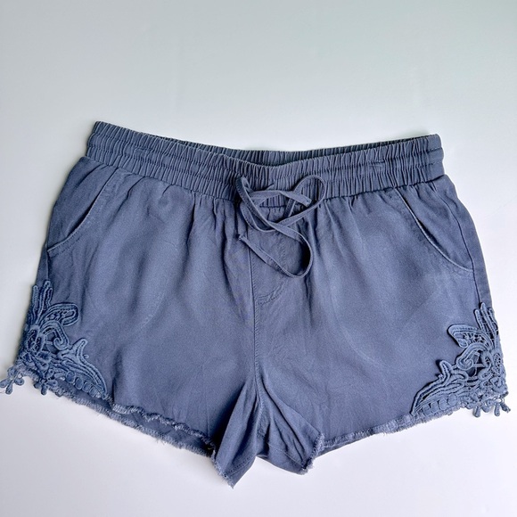 Knox Rose Rayon High Rise Shorts with Lace Detail Size S - Picture 1 of 8